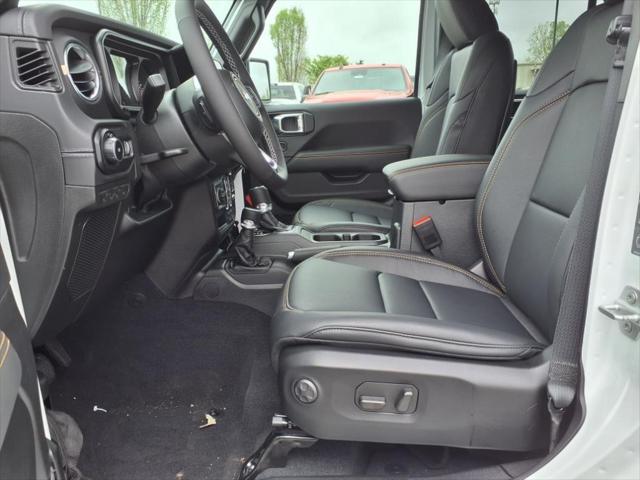 2025 Jeep Wrangler WRANGLER 4-DOOR SAHARA 2025 Jeep Wrangler WRANGLER 4-DOOR SAHARA