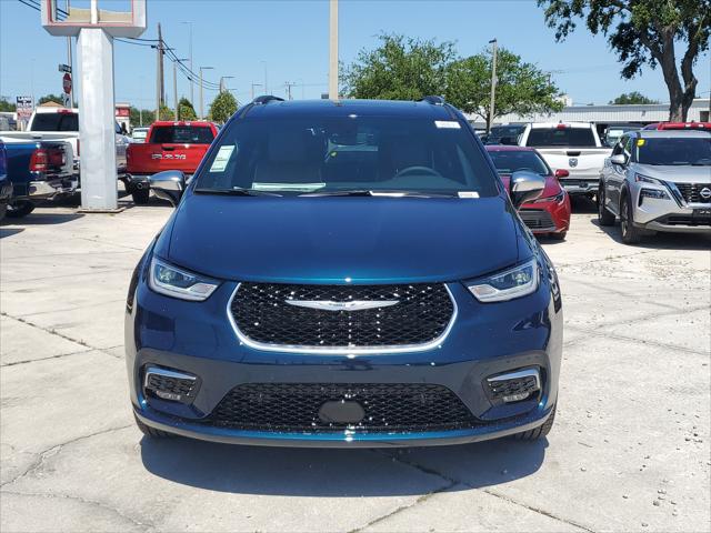 2025 Chrysler Pacifica PACIFICA PINNACLE AWD