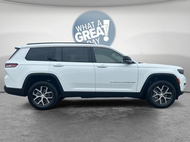 2025 Jeep Grand Cherokee GRAND CHEROKEE L LIMITED 4X4