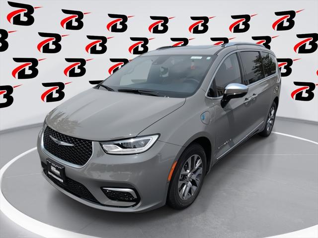 2025 Chrysler Pacifica Hybrid PACIFICA PLUG-IN HYBRID PINNACLE