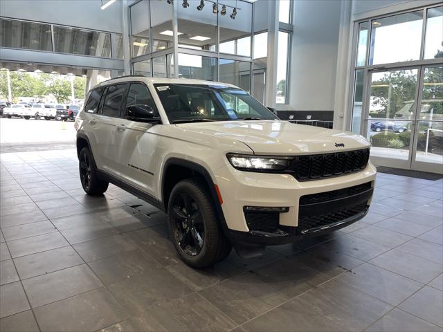 2025 Jeep Grand Cherokee GRAND CHEROKEE L LIMITED 4X4