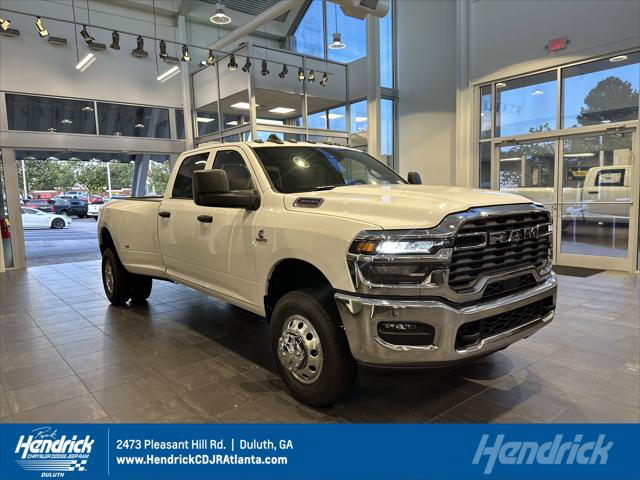2025 RAM Ram 3500 RAM 3500 TRADESMAN CREW CAB 4X4 8 BOX