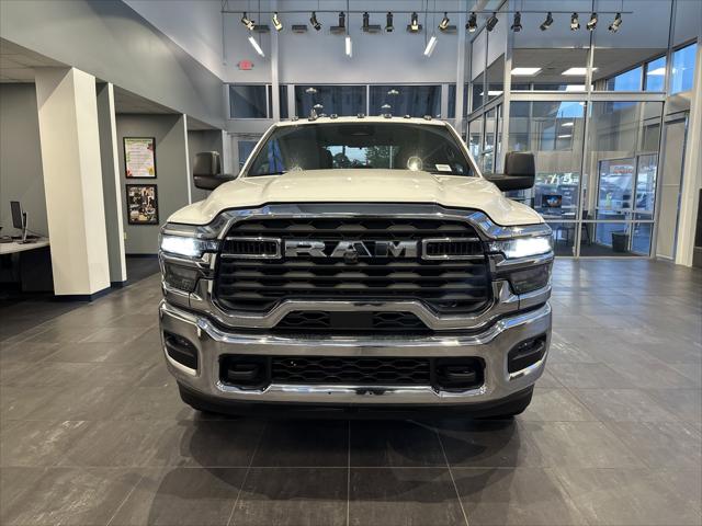 2025 RAM Ram 3500 RAM 3500 TRADESMAN CREW CAB 4X4 8 BOX
