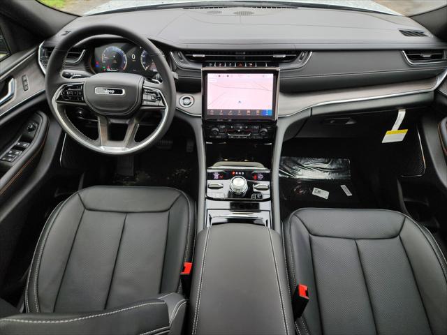 2025 Jeep Grand Cherokee GRAND CHEROKEE L OVERLAND 4X4 2025 Jeep Grand Cherokee GRAND CHEROKEE L OVERLAND 4X4