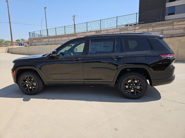 2025 Jeep Grand Cherokee GRAND CHEROKEE L ALTITUDE X 4X4