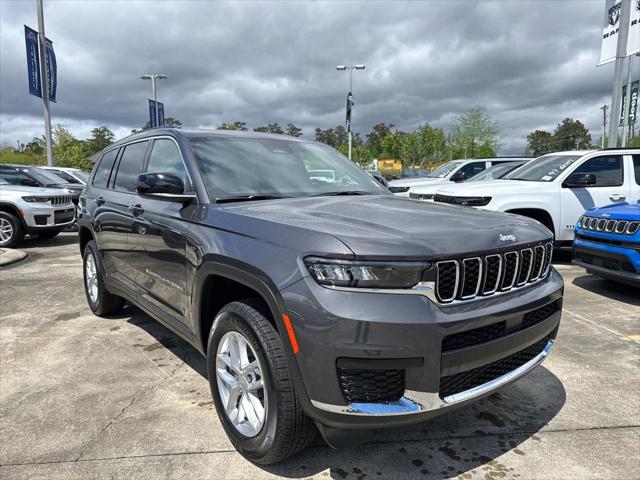 2025 Jeep Grand Cherokee GRAND CHEROKEE L LAREDO X 4X2