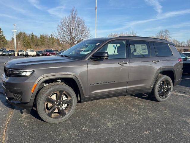 2025 Jeep Grand Cherokee GRAND CHEROKEE L ALTITUDE X 4X4