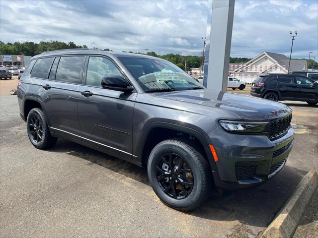 2025 Jeep Grand Cherokee GRAND CHEROKEE L ALTITUDE 4X2