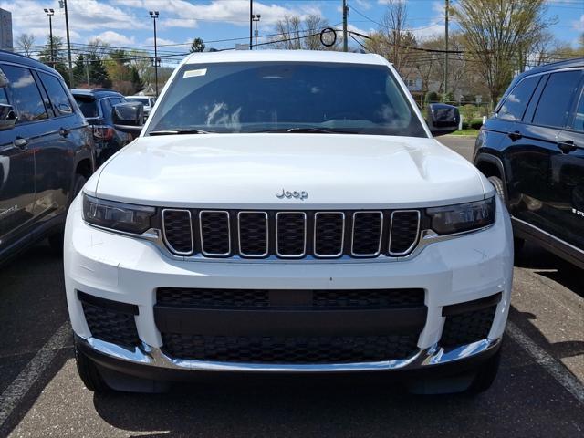 2025 Jeep Grand Cherokee GRAND CHEROKEE L LAREDO 4X4