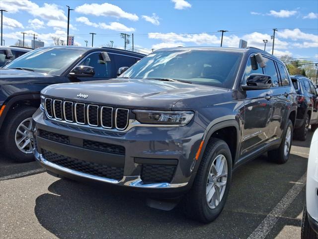 2025 Jeep Grand Cherokee GRAND CHEROKEE L LAREDO 4X4