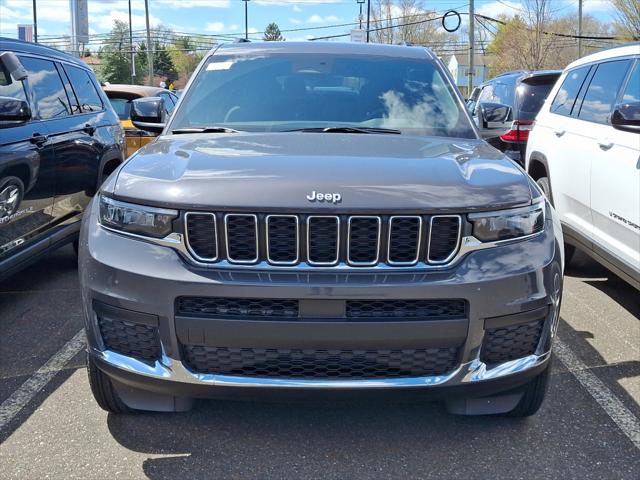 2025 Jeep Grand Cherokee GRAND CHEROKEE L LAREDO 4X4