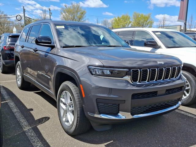 2025 Jeep Grand Cherokee GRAND CHEROKEE L LAREDO 4X4