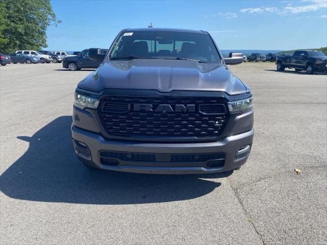 2025 RAM Ram 1500 RAM 1500 TRADESMAN QUAD CAB 4X4 64 BOX