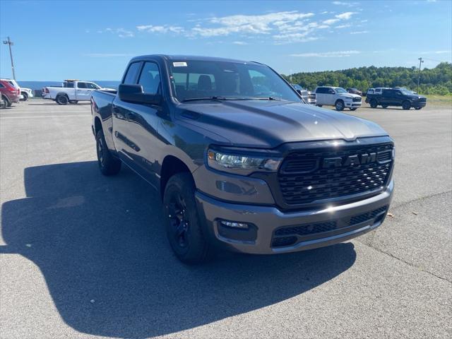2025 RAM Ram 1500 RAM 1500 TRADESMAN QUAD CAB 4X4 64 BOX