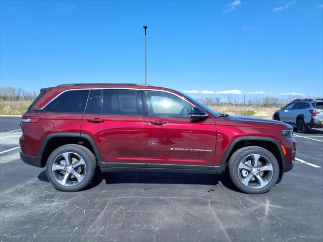 2025 Jeep Grand Cherokee GRAND CHEROKEE LIMITED 4X4