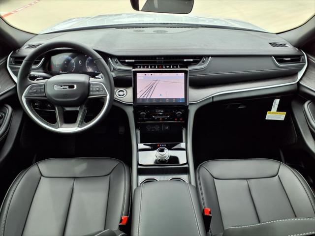 2025 Jeep Grand Cherokee GRAND CHEROKEE L LIMITED 4X2
