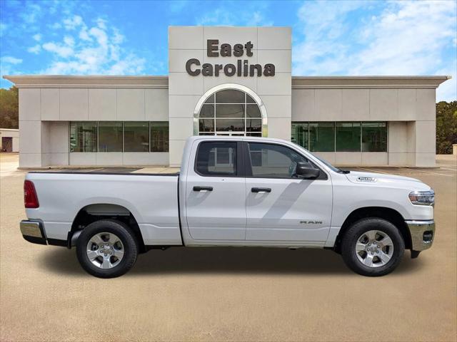 2025 RAM Ram 1500 RAM 1500 TRADESMAN QUAD CAB 4X4 64 BOX