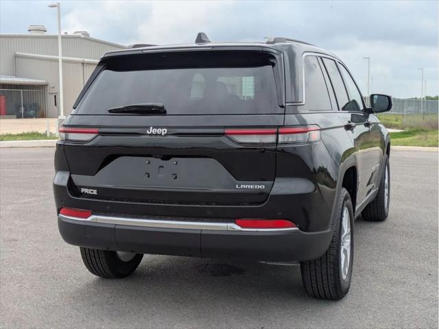 2025 Jeep Grand Cherokee GRAND CHEROKEE LAREDO X 4X2