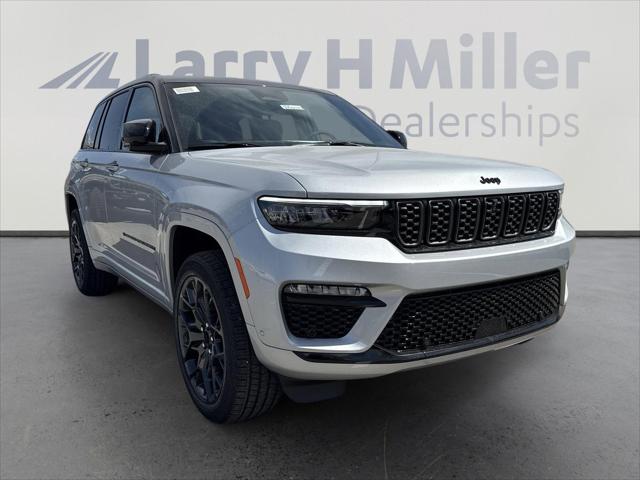 2025 Jeep Grand Cherokee GRAND CHEROKEE SUMMIT RESERVE 4X4
