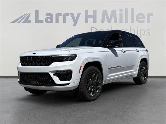 2025 Jeep Grand Cherokee GRAND CHEROKEE SUMMIT RESERVE 4X4