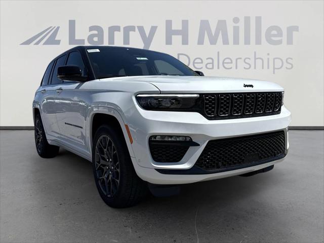 2025 Jeep Grand Cherokee GRAND CHEROKEE SUMMIT RESERVE 4X4