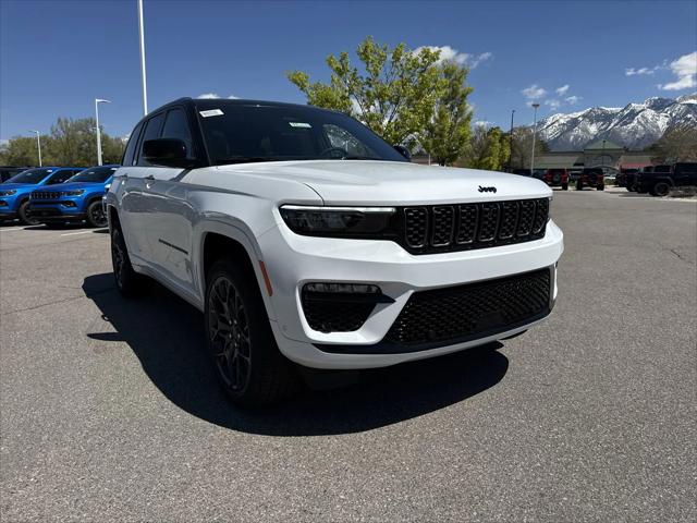 2025 Jeep Grand Cherokee GRAND CHEROKEE SUMMIT RESERVE 4X4