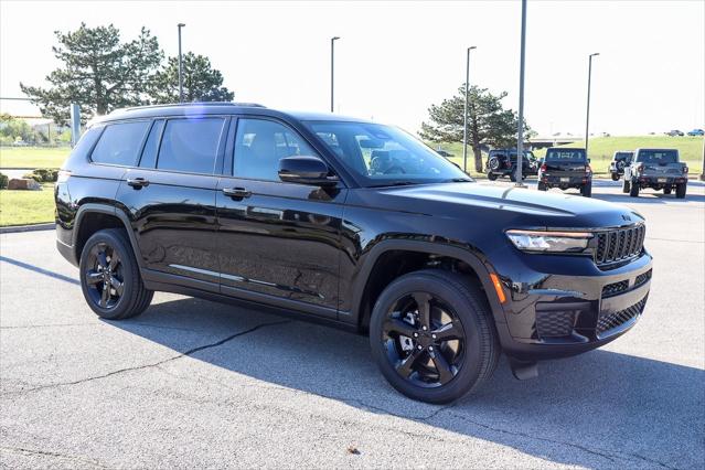 2025 Jeep Grand Cherokee GRAND CHEROKEE L ALTITUDE X 4X4