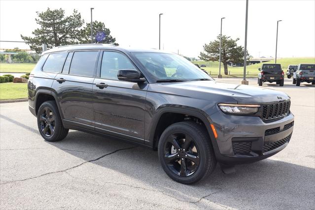 2025 Jeep Grand Cherokee GRAND CHEROKEE L ALTITUDE X 4X4