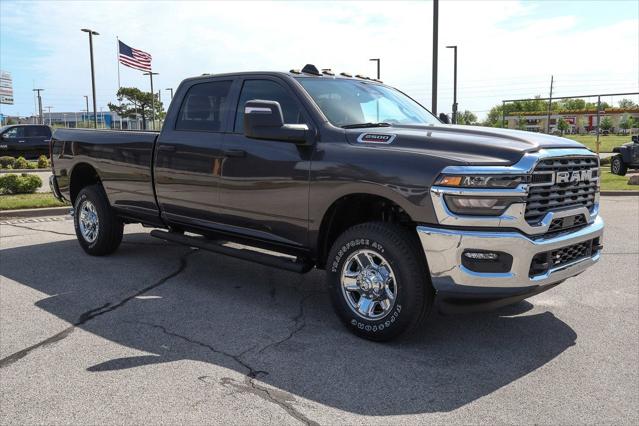 2025 RAM Ram 2500 RAM 2500 TRADESMAN CREW CAB 4X4 8 BOX