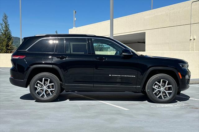 2025 Jeep Grand Cherokee GRAND CHEROKEE LIMITED 4X4