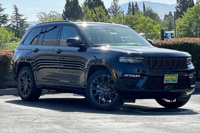 2025 Jeep Grand Cherokee GRAND CHEROKEE SUMMIT RESERVE 4X4