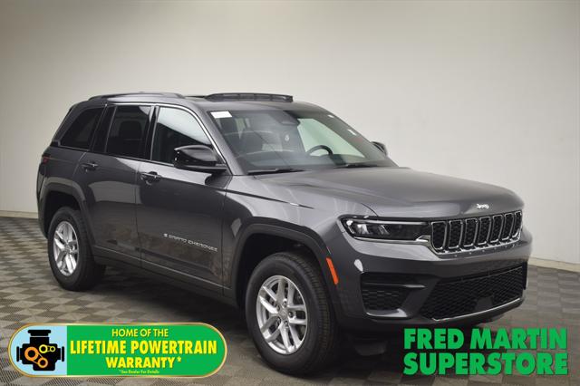2025 Jeep Grand Cherokee GRAND CHEROKEE LAREDO X 4X4