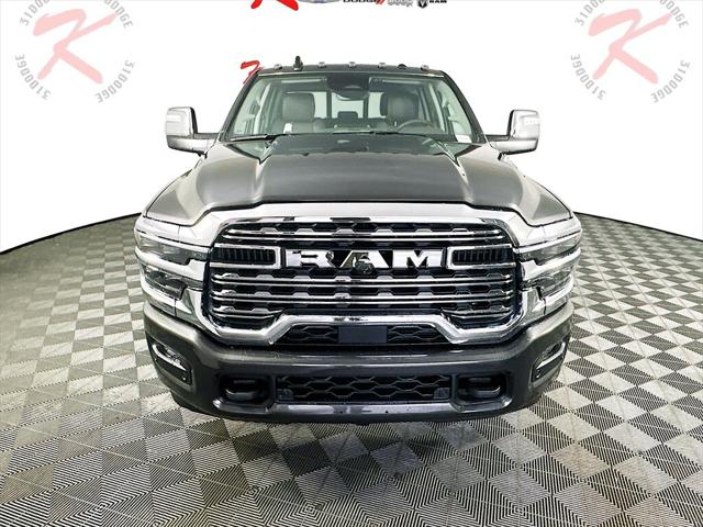 2025 RAM Ram 3500 RAM 3500 LIMITED LONGHORN CREW CAB 4X4 8 BOX