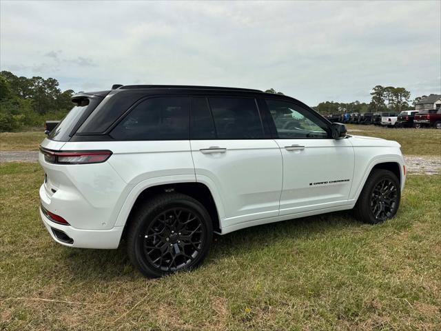 2025 Jeep Grand Cherokee GRAND CHEROKEE SUMMIT RESERVE 4X4