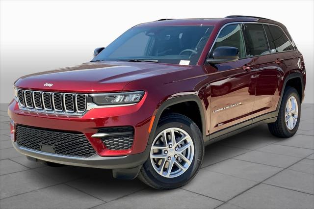 2025 Jeep Grand Cherokee GRAND CHEROKEE LAREDO X 4X4