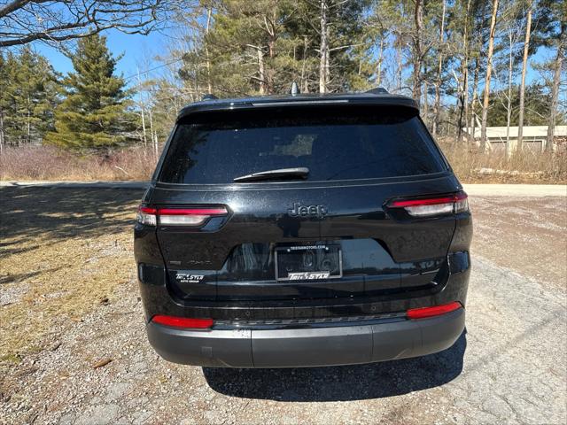 2022 Jeep Grand Cherokee L Altitude 4x4