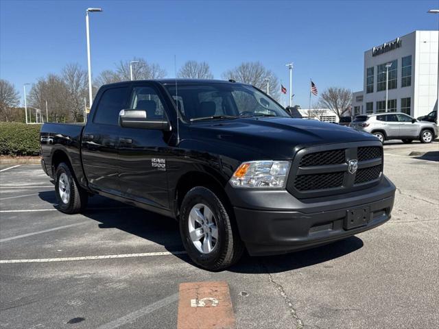 2022 RAM 1500 Classic Tradesman Crew Cab 4x4 57 Box