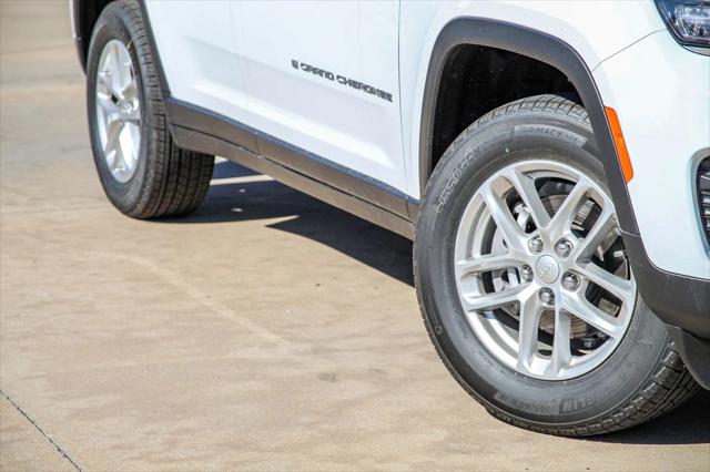 2025 Jeep Grand Cherokee GRAND CHEROKEE LAREDO X 4X2