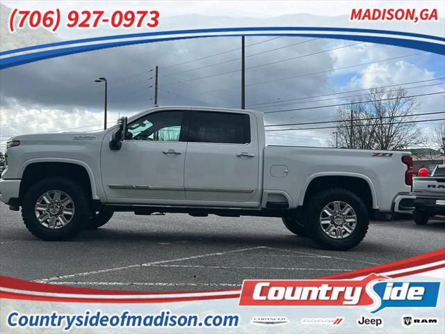 2025 Chevrolet Silverado 2500HD 4WD Crew Cab Standard Bed High Country