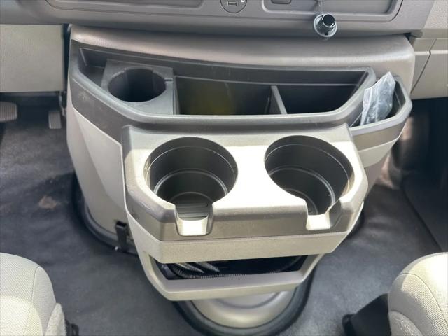 2024 Ford E-350 Cutaway Base