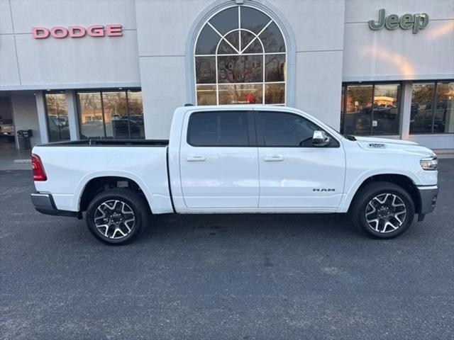 2025 RAM 1500 Laramie Crew Cab 4x4 57 Box