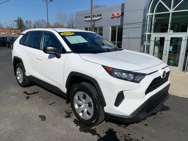 2022 Toyota RAV4 LE