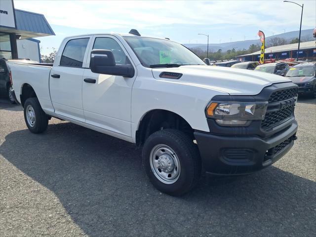 2024 RAM Ram 2500 RAM 2500 TRADESMAN CREW CAB 4X4 64 BOX