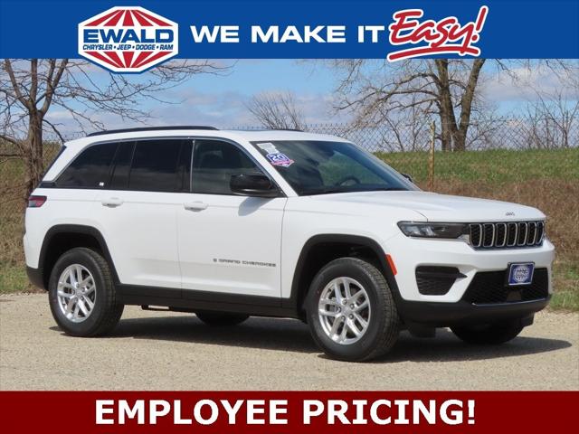 2025 Jeep Grand Cherokee GRAND CHEROKEE LAREDO X 4X4