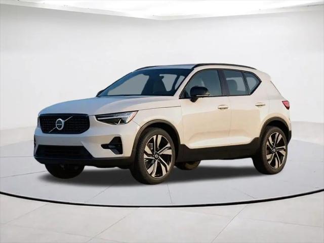 2025 Volvo XC40 B5 Ultra Dark Theme for sale in Falls Church, VA