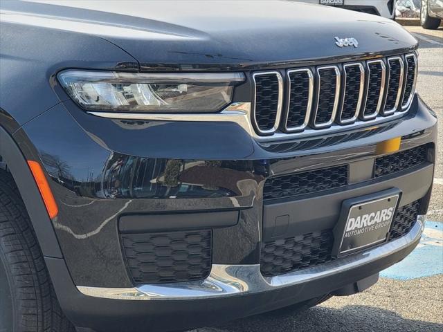 2025 Jeep Grand Cherokee GRAND CHEROKEE L LAREDO X 4X4