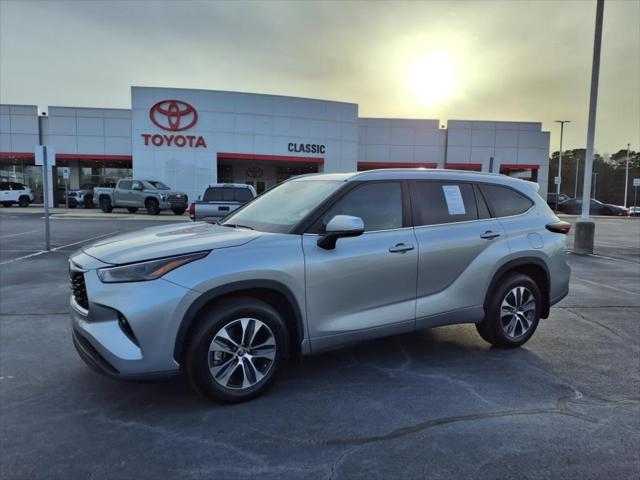 2024 Toyota Highlander XLE