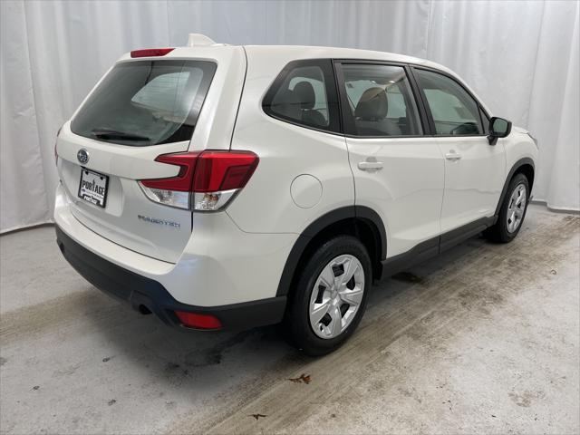 2023 Subaru Forester Base