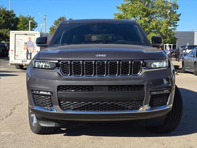 2025 Jeep Grand Cherokee GRAND CHEROKEE L LIMITED 4X4
