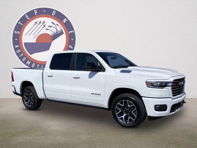 2025 RAM Ram 1500 RAM 1500 LARAMIE CREW CAB 4X4 57 BOX